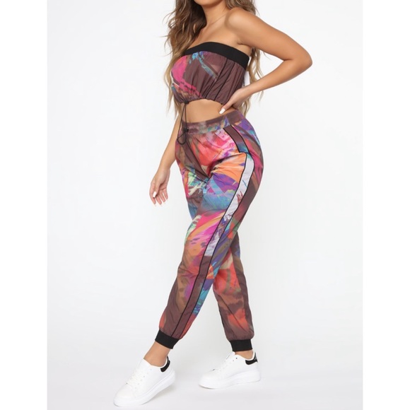 Joggers set - Picture 3 of 5